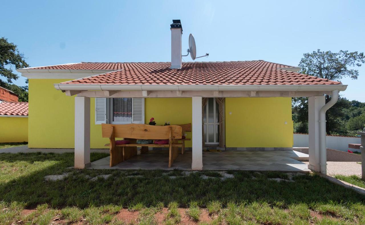 Villa Kuca Za Odmor Dean Pavicini Exterior foto